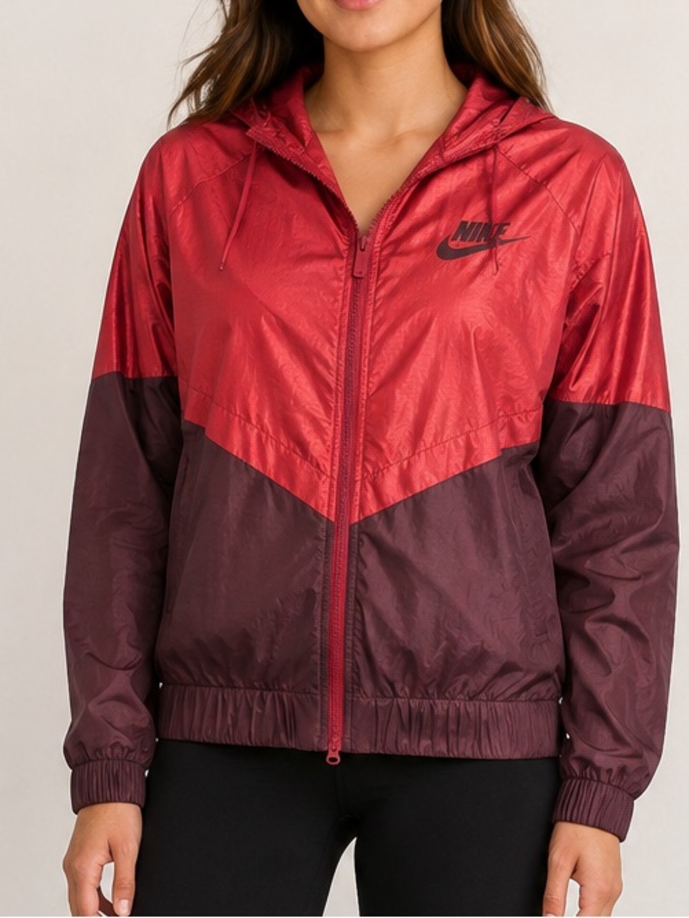Nike Women’s Windrunner Windbreaker Red Maroon Colorblock Jacket Size L